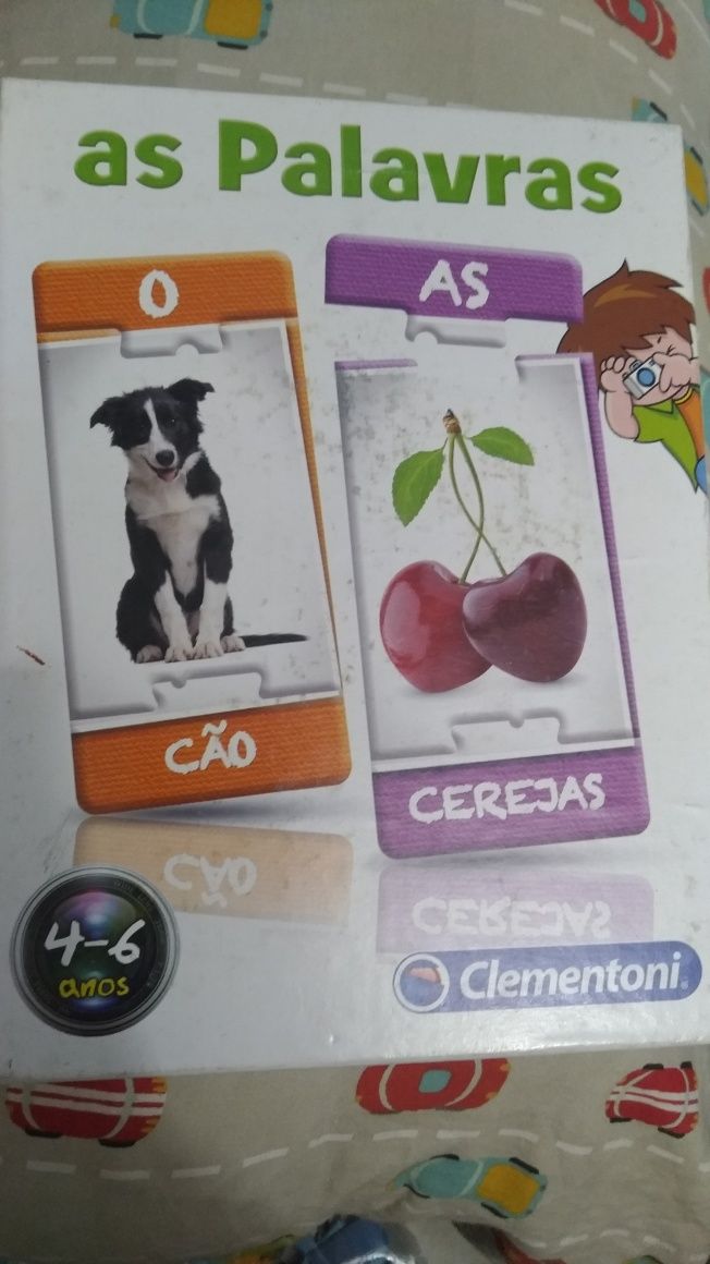 Jogos e puzzle criança