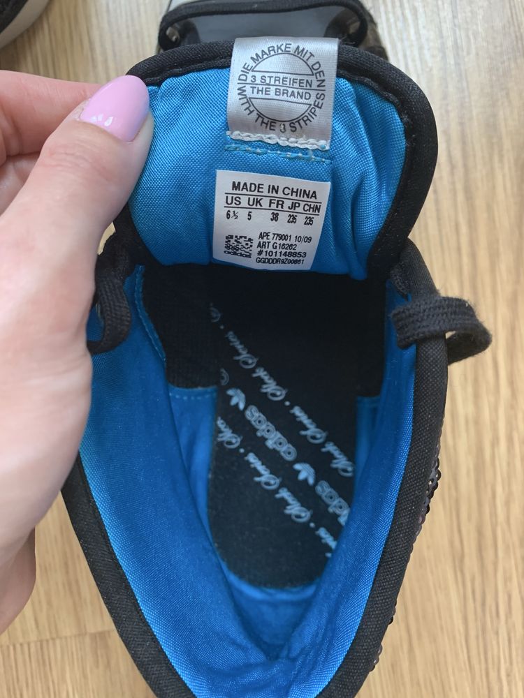 Кеды, кроссовки Adidas. Оригинал