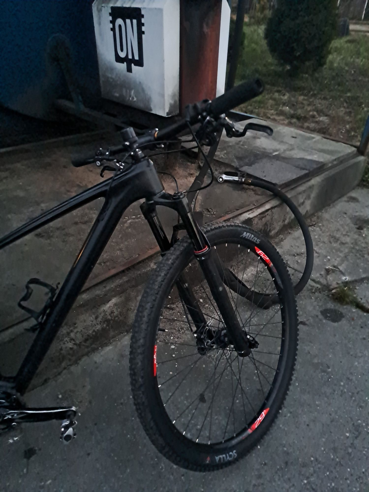 Rower MTB xc carbon