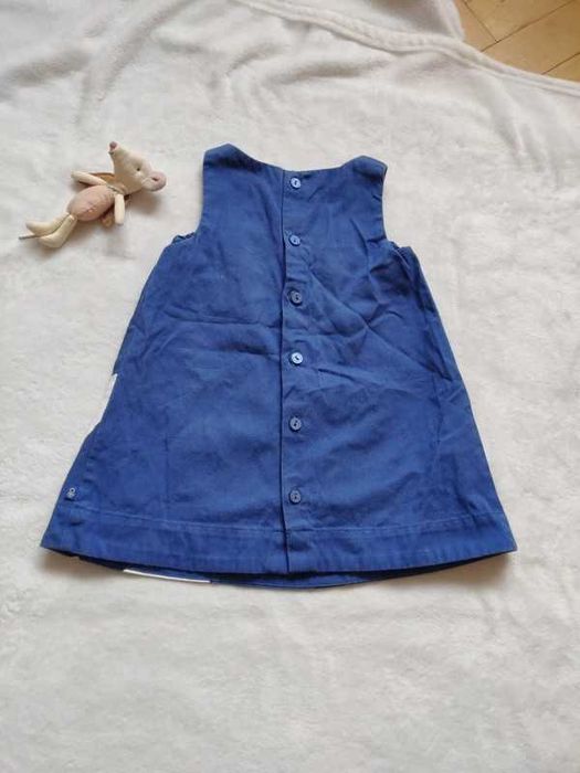 Sukienka w rozmiarze 74, Obaibi. Stan bardzo dobry.