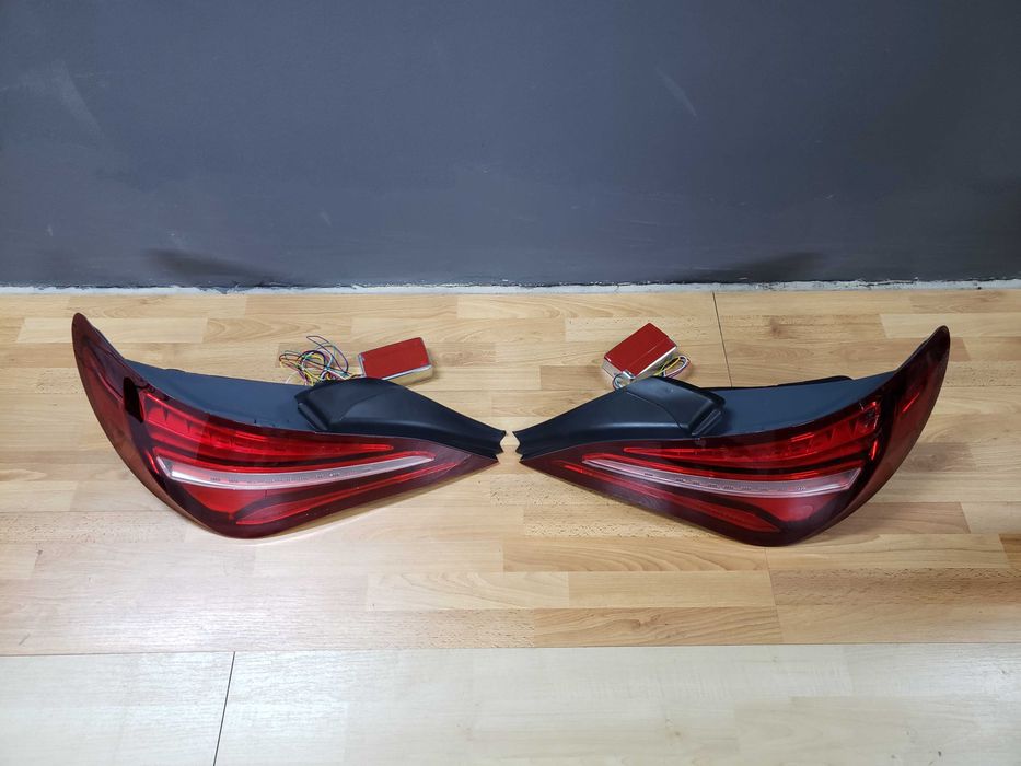 Стопи фонарі на Mercedes  CLA-Class  W117 2013-2016год LCI