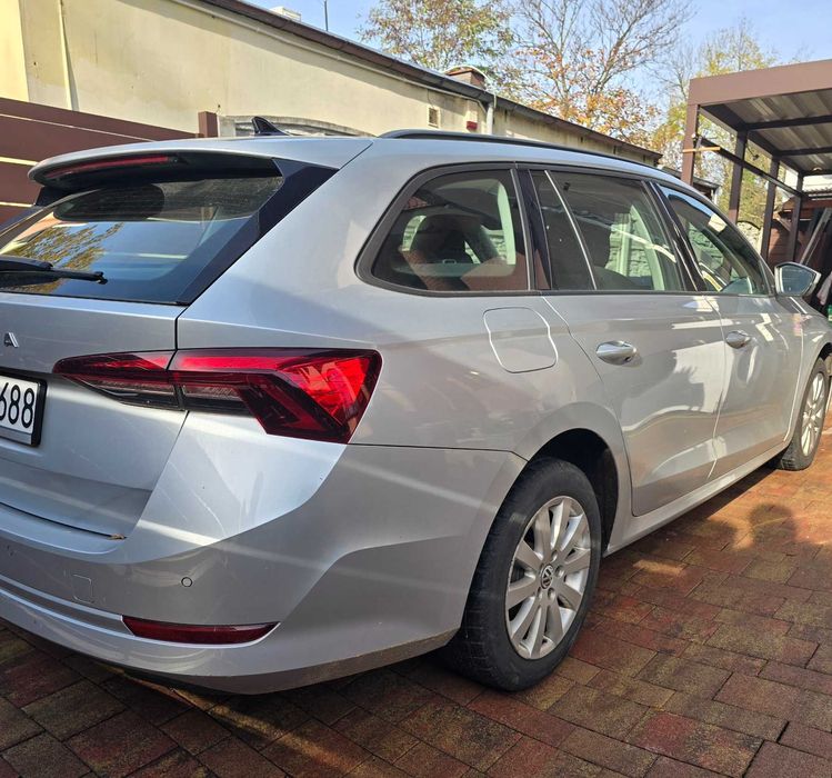 Skoda octavia 4 ambition kombi 2.0 tdi 6 biegów