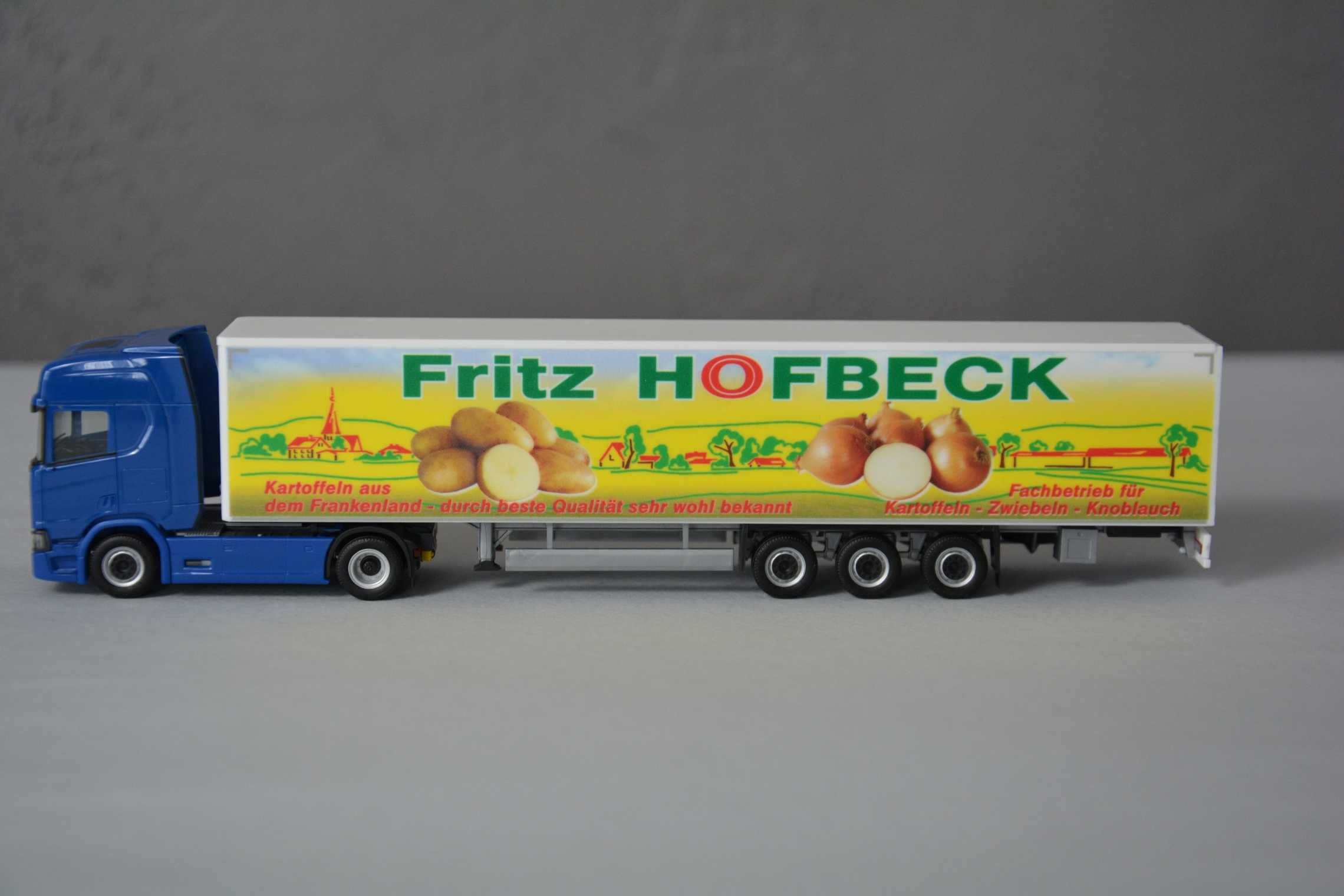1:87 (H0) Herpa 953306 - Scania CR 20 HD + nacz. 15m - Fritz Hofbeck