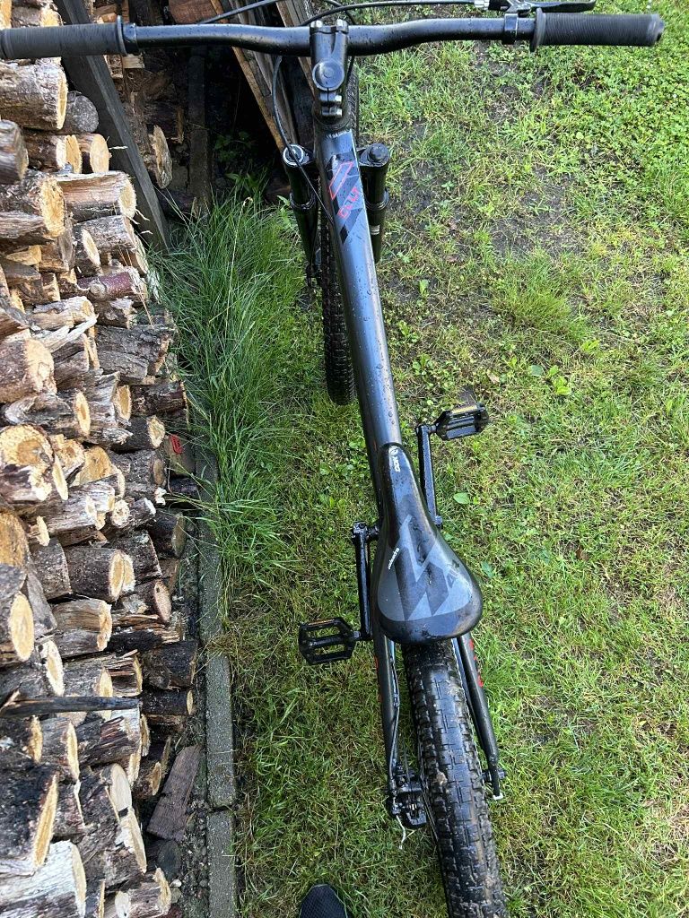 Rower wyczynowy dirt kands colt 2024