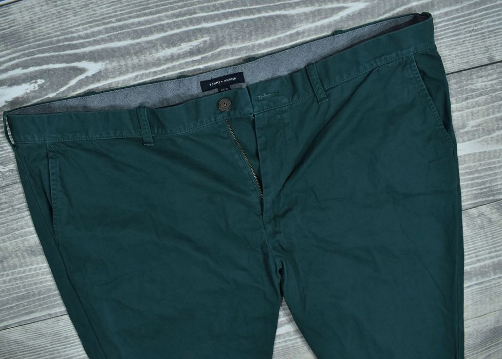 Tommy Hilfiger Spodnie Męskie Chinosy W44 L32