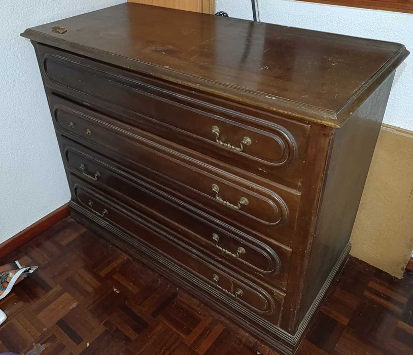 Vendo cómoda - Figueira da Foz