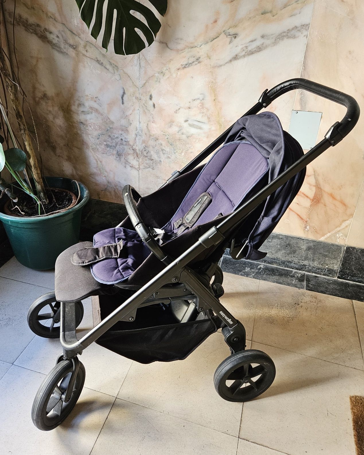 Carrinho de bebé Easywalker