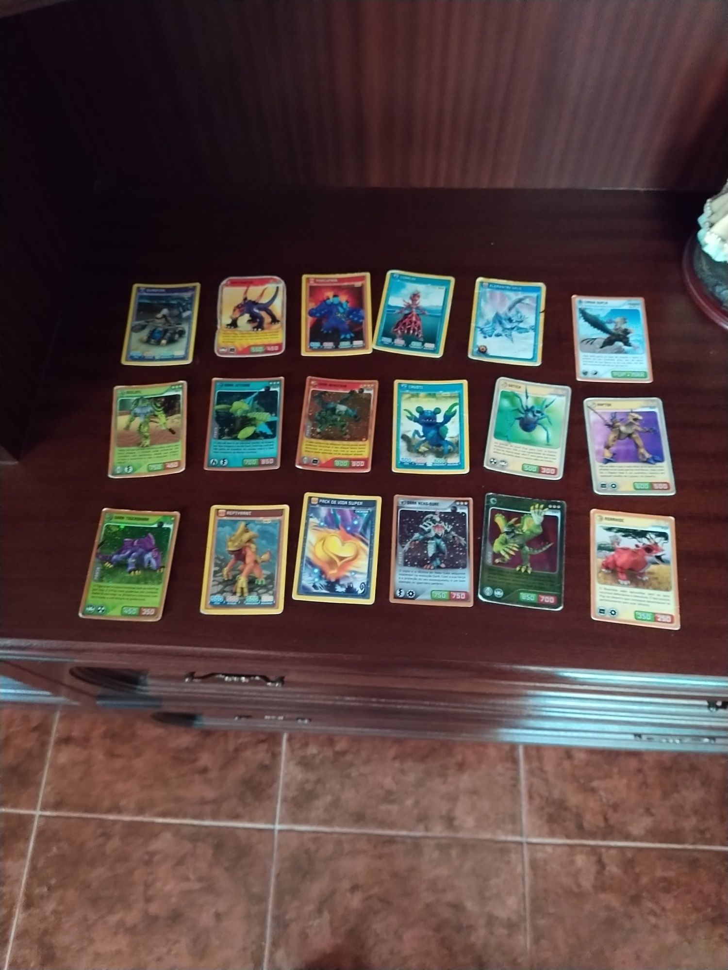 Cartas Invizimals