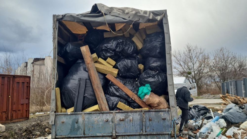 Вивіз смітя строй мусора хлам гілки