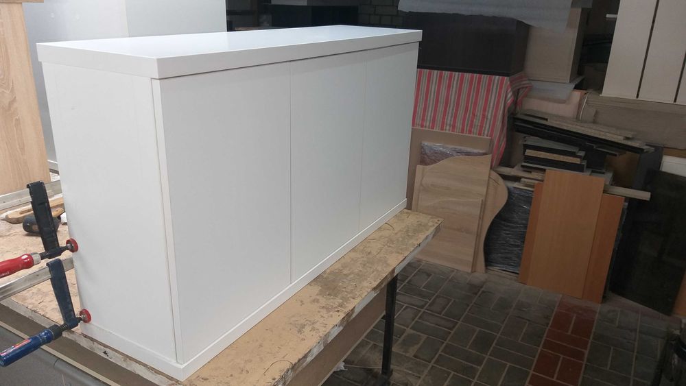 Продам тумбу под аквариум