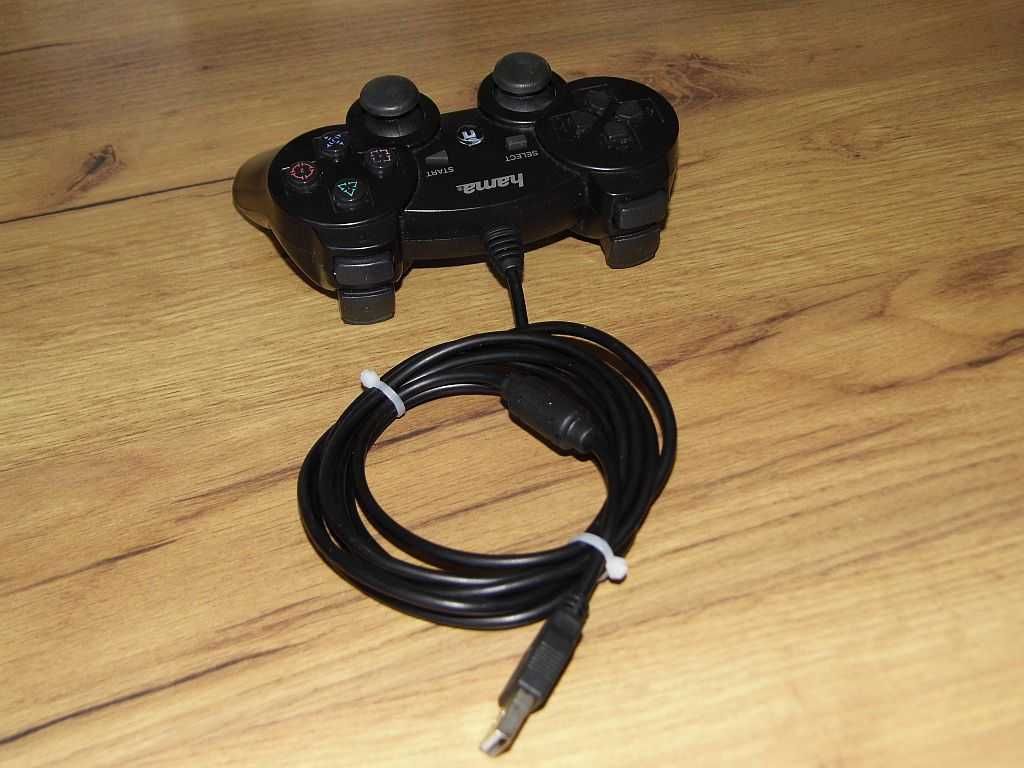 Pad USB przewodowy firmy Hama do konsol Sony PlayStation 3