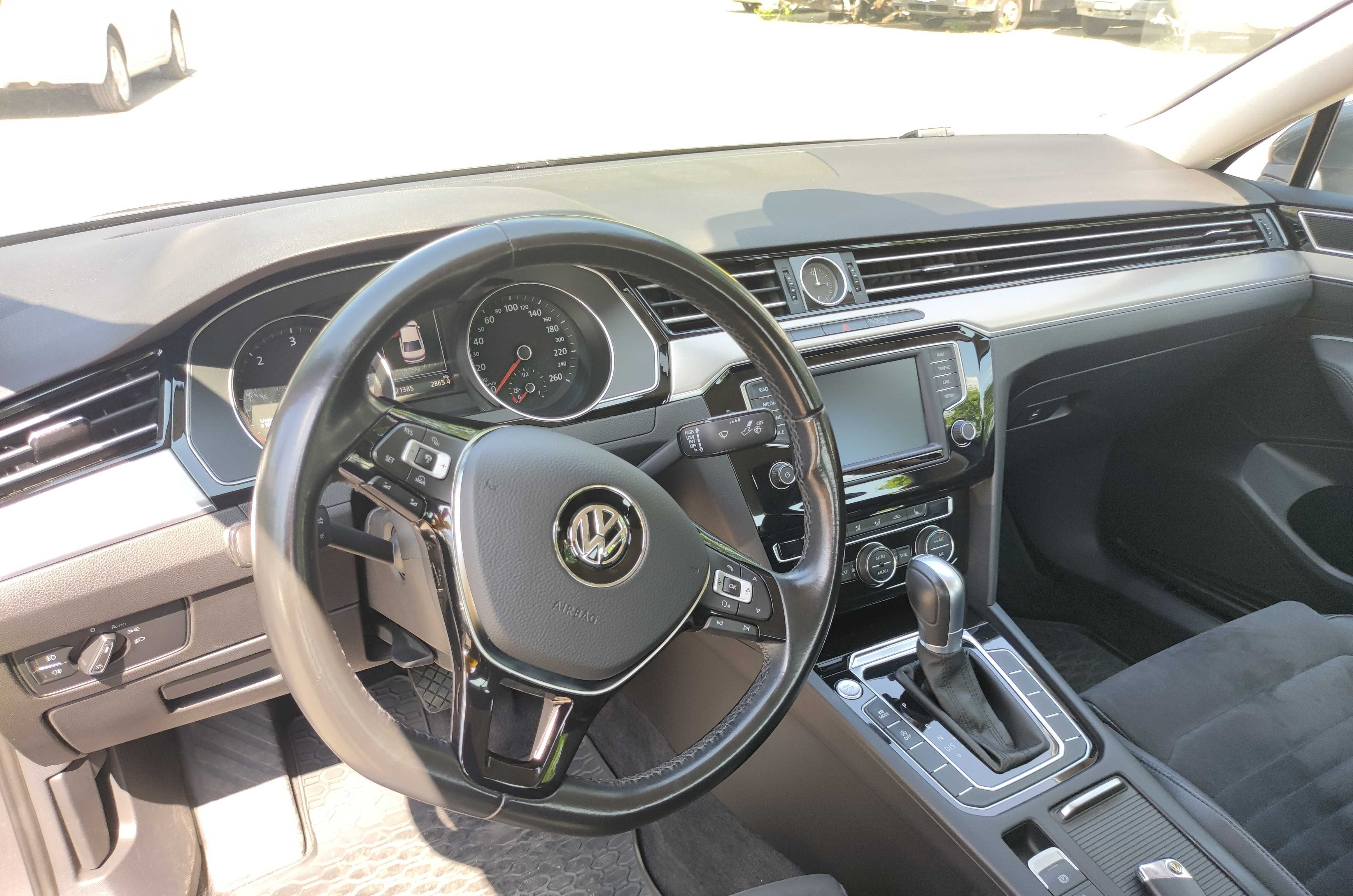 Volkswagen Passat  2017 рік