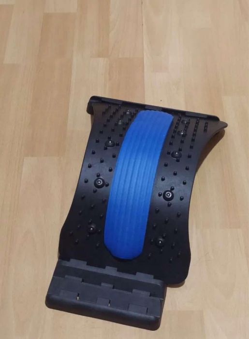 Masażer Magnetyczny do Pleców z Funkcją Rozciągania Czarny