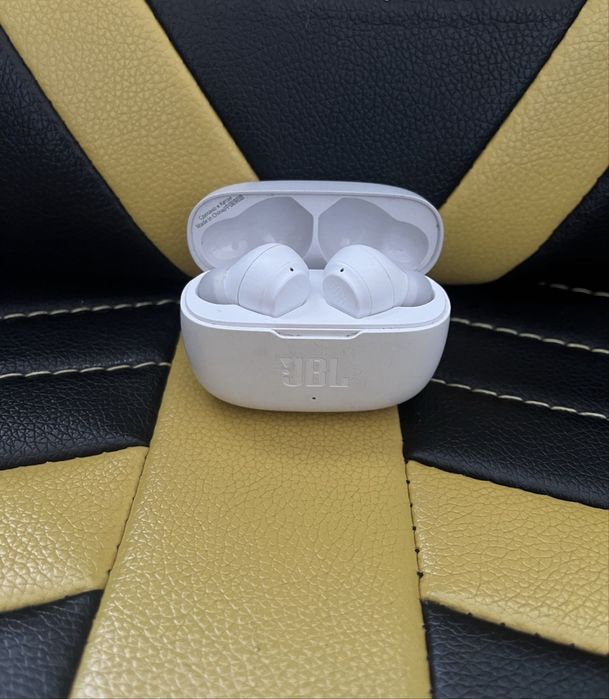 JBL Wave 200TWS стан ідеал