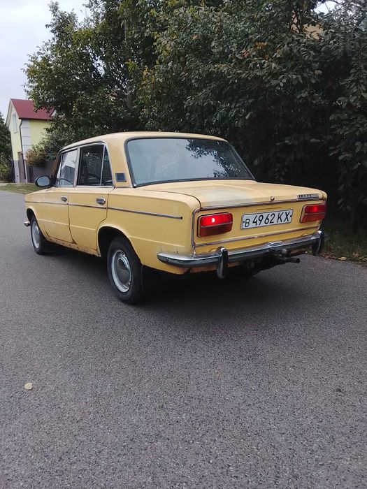 Продам ваз  2103