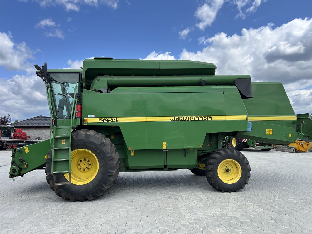 John Deere 2254, Джон дир