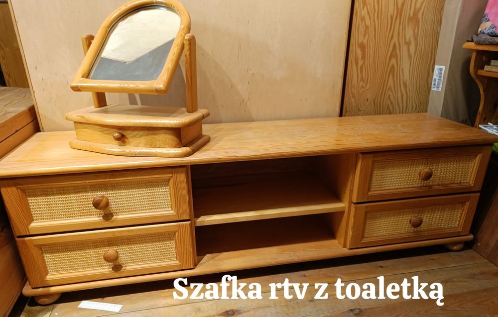 Komplet mebli sosnowych