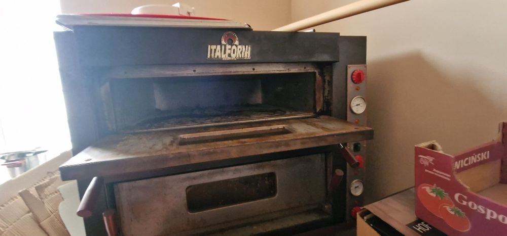 Piec do pizzy 2 komorowy wraz z podstawką