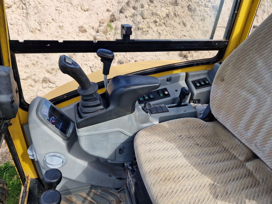 Minikoparka Volvo ECR28 koparka nie kubota yanmar jcb