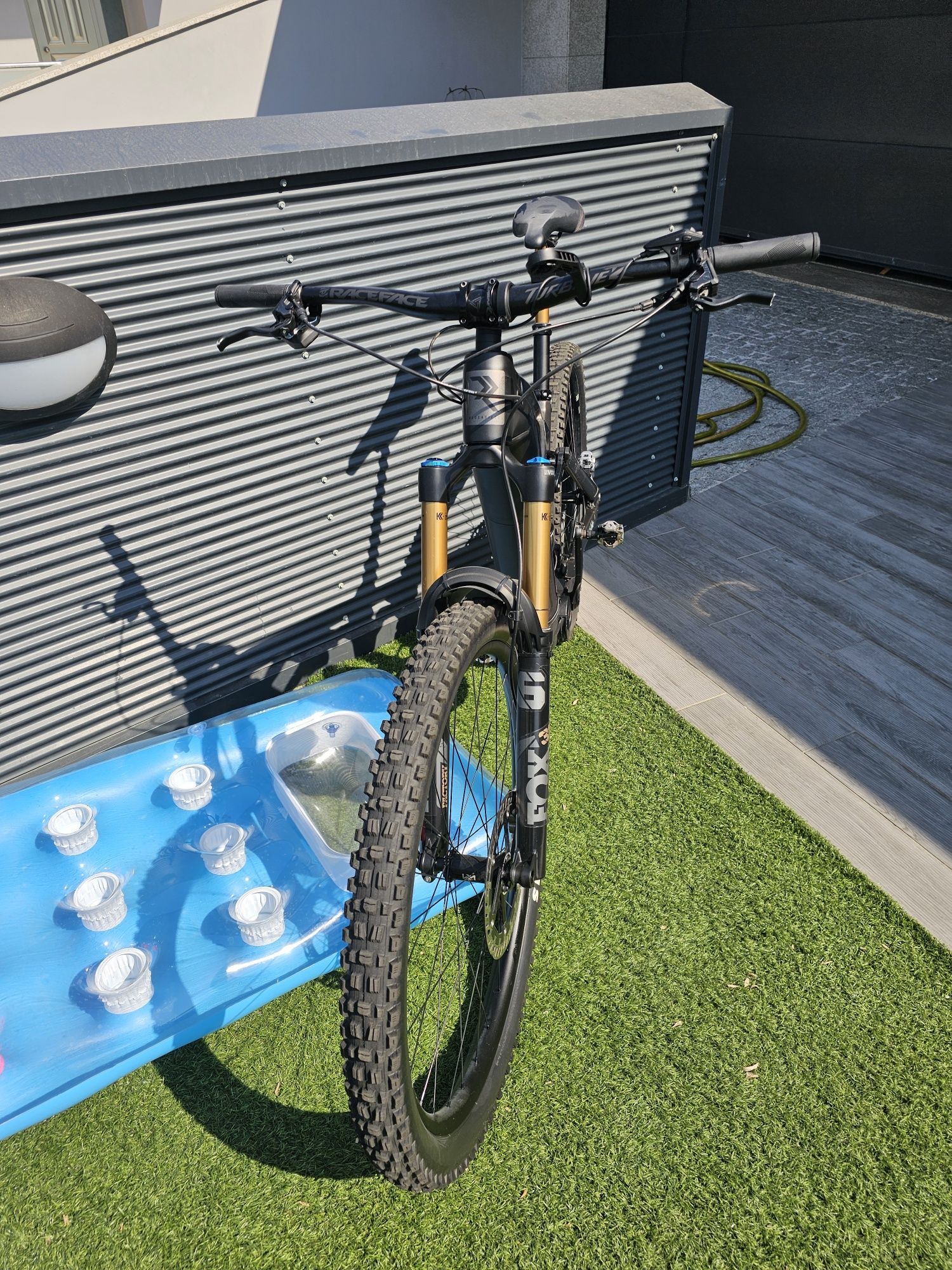 Radon RENDER 10.0 HD 750 bicicleta eléctrica