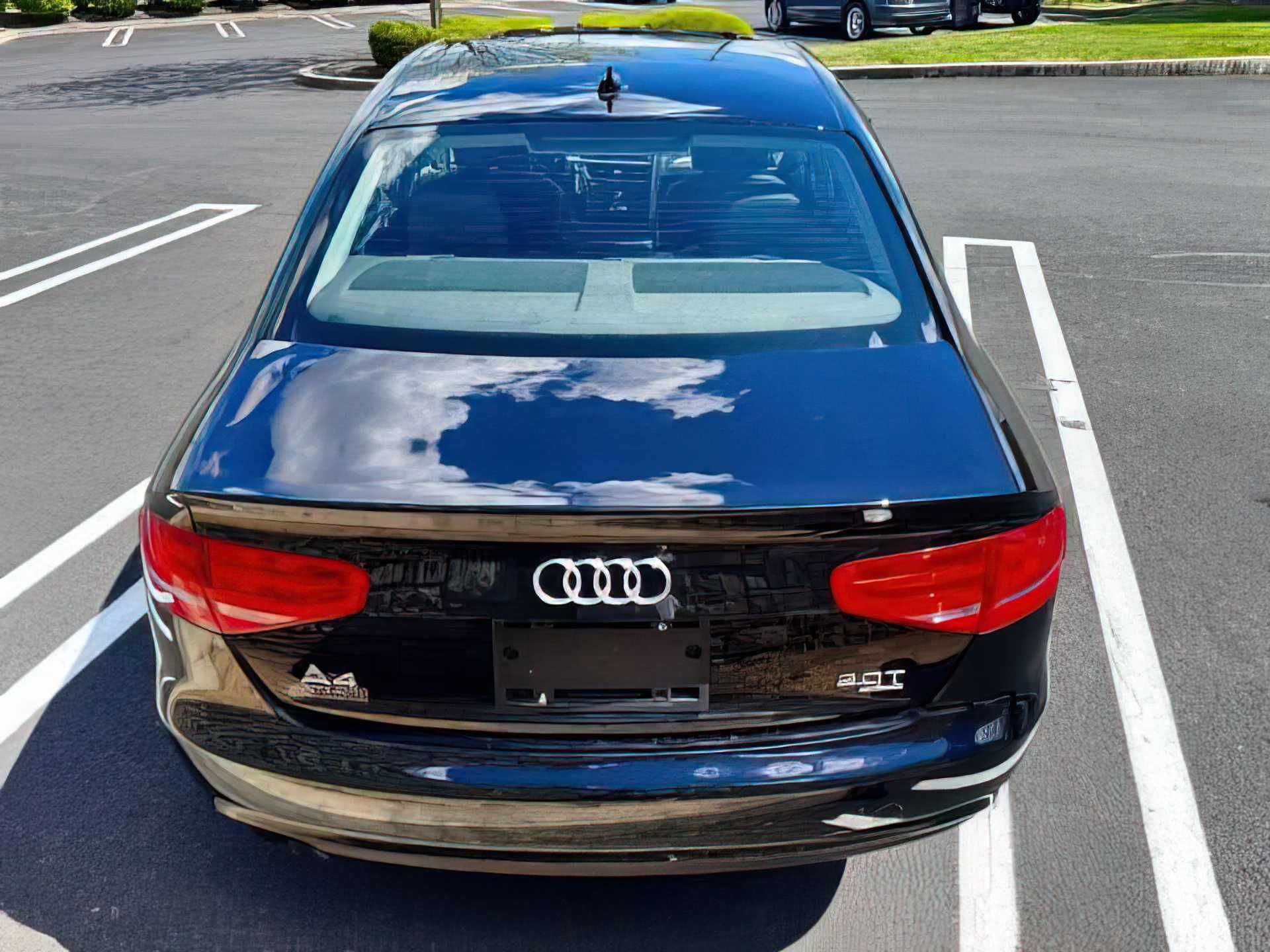 2014 Audi A4 2.0T quattro Premium