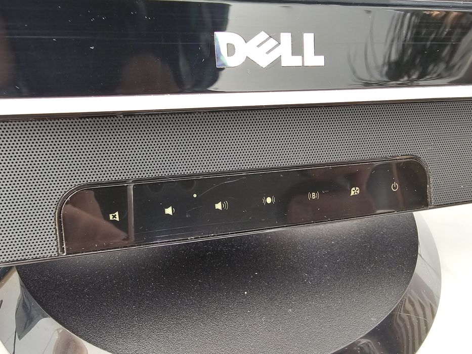 21'5 cala Monitor Dell ST2410b FHD + soundbar AY511