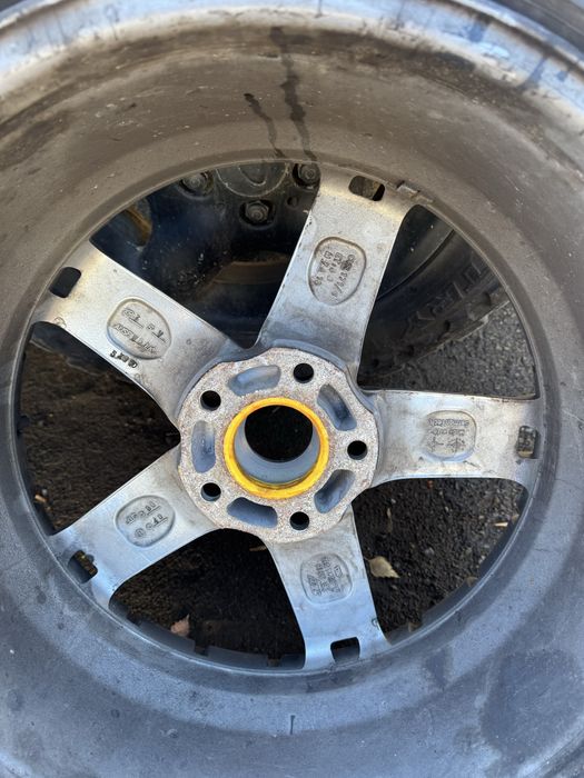 Диски T5 Титани легкосплавні 5*120 р18 шини 245/45/18