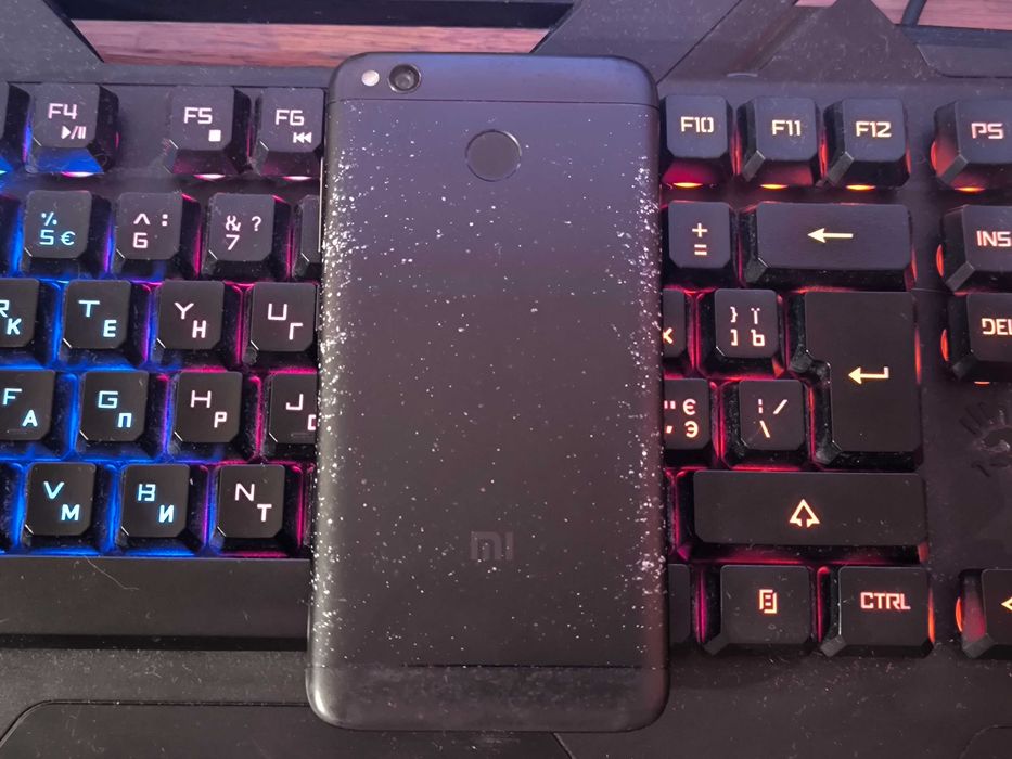 Xiaomi Redmi 4X без дисплея и аккумулятора