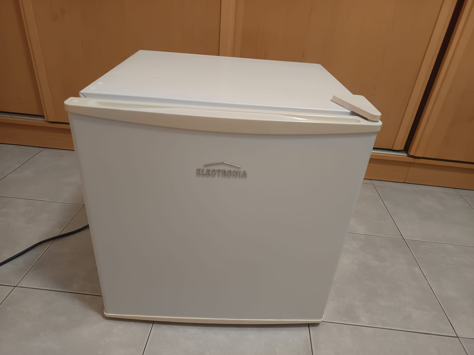 Mini Bar/ Frigobar Electronia