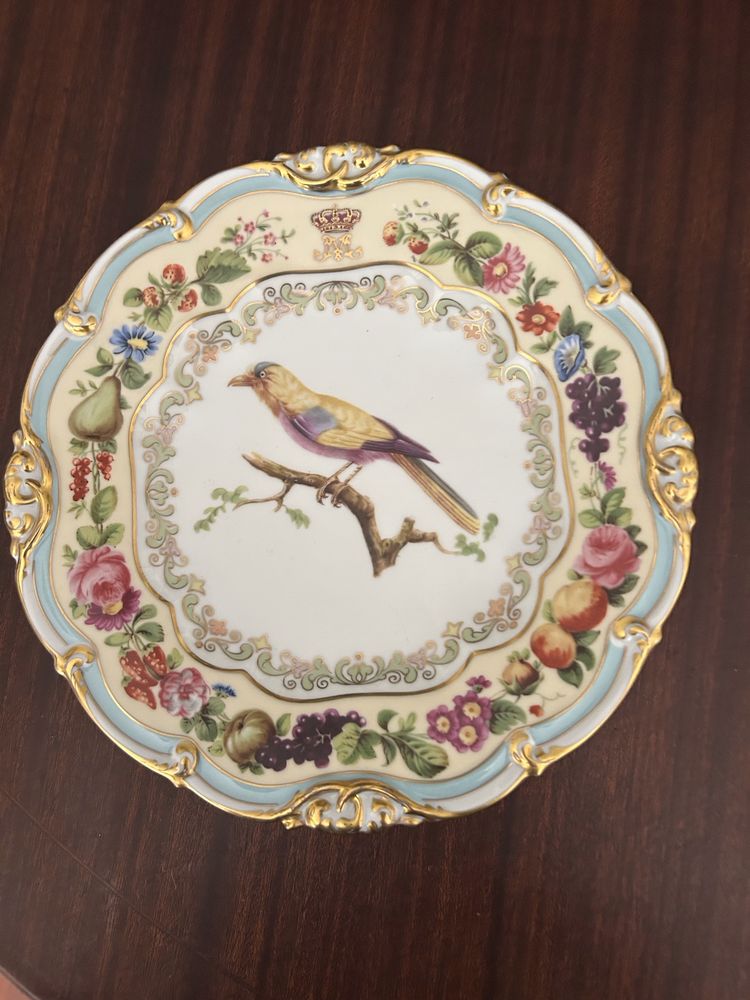 Conjunto de Serviço Rainha D.Maria II de pratos pintados