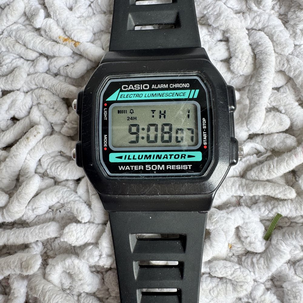 Zegarek Casio Illuminator