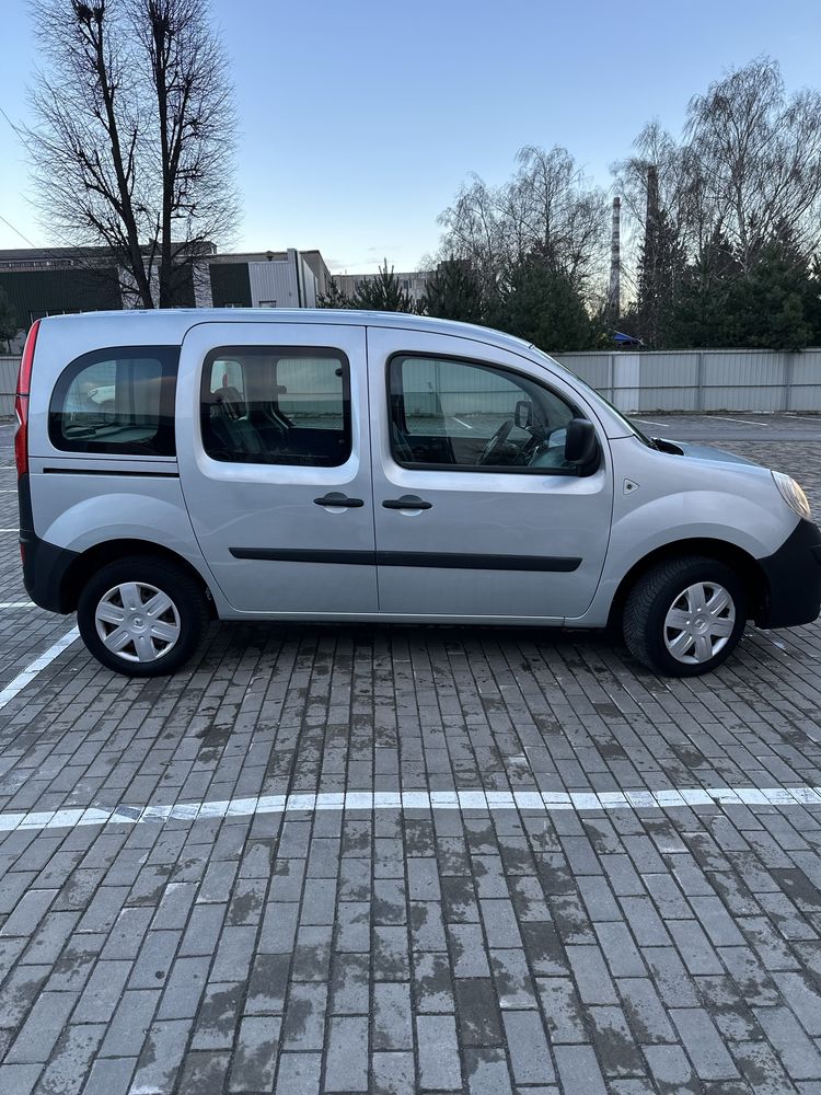 Renault Kangoo пасажир