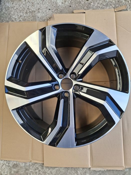 Felga aluminiowa volvo xc60 xc90 22" 9J et 38.5