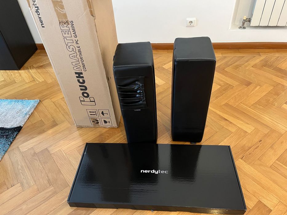 NerdyTec CouchMaster - Gaming no sofá