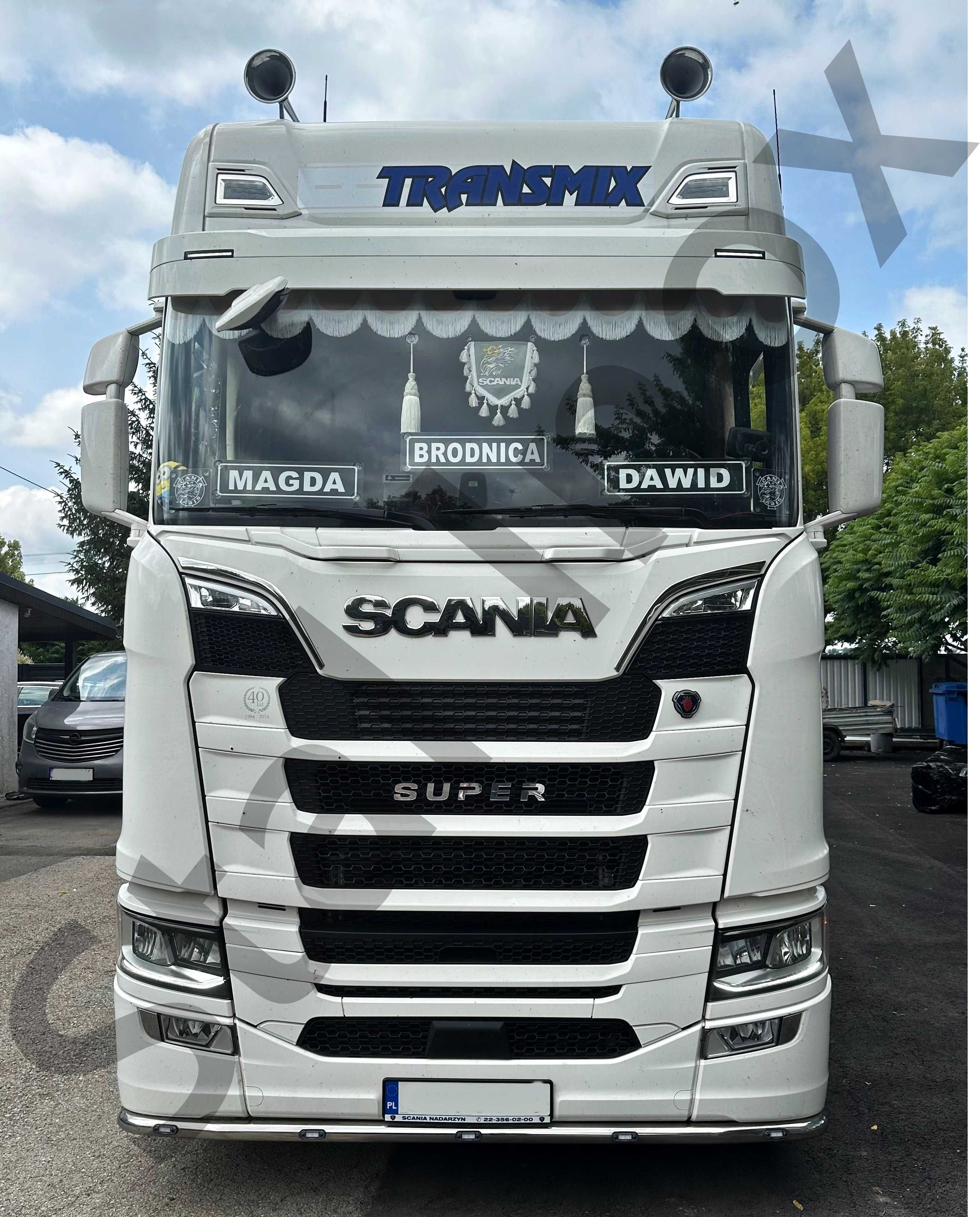 Orurowanie pod zderzak ze stali nierdzewnej malowane proszkowo Scania