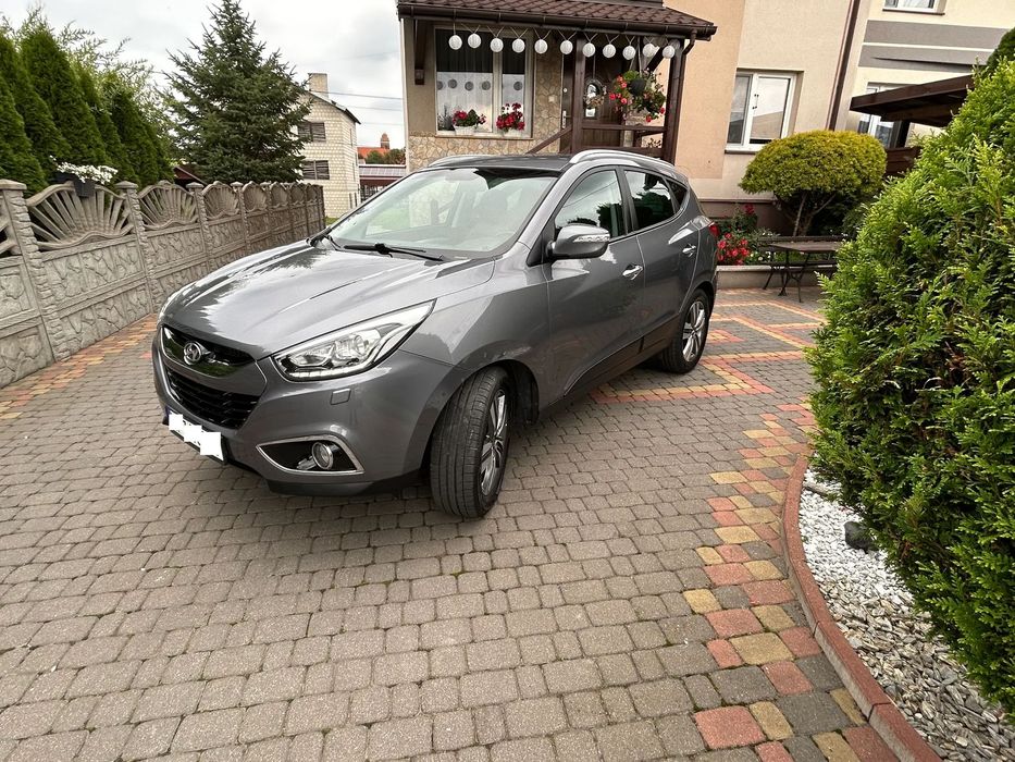 Hyundai ix35 Serwis ASO Ksenon Led Napęd 4x4  G Fotele Skóra  Nawigacja Kamera