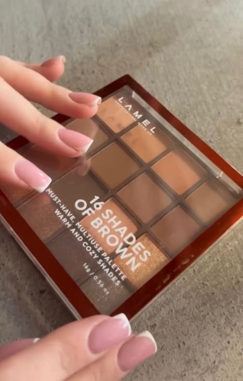Палетка тіней lamel 16 shades of brown