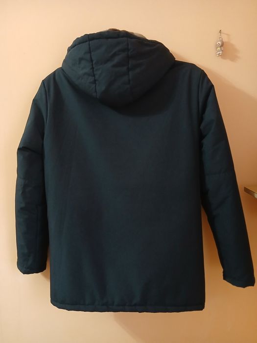 Продаю  куртку  підросткову чоловіча .