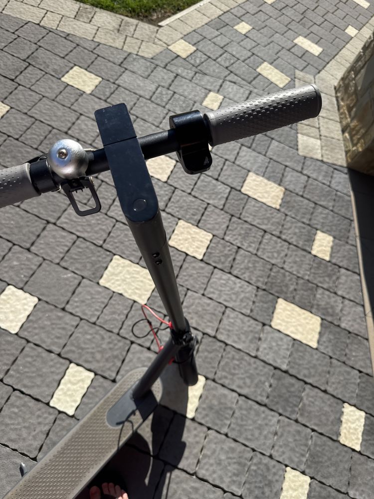 Електро самокат Kugo m365 pro
