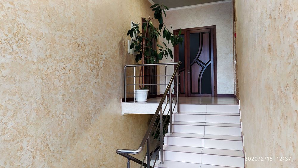 Залишилося одне приміщення 50 м2 Оренда комерція  Головна 246Р