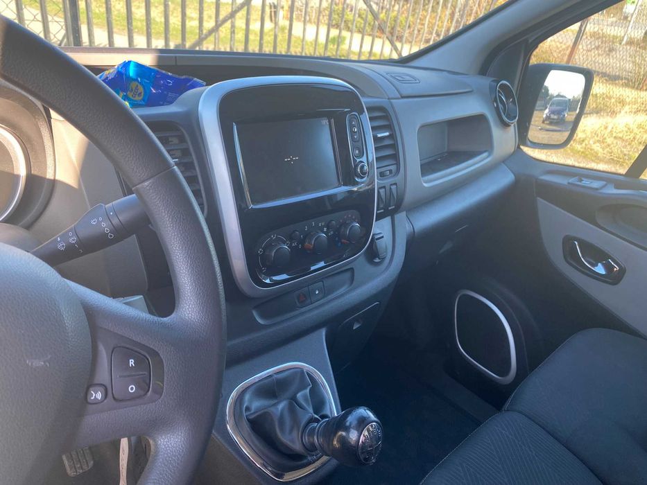 Renault Trafic  1.6 Dci ,125 km blaszak