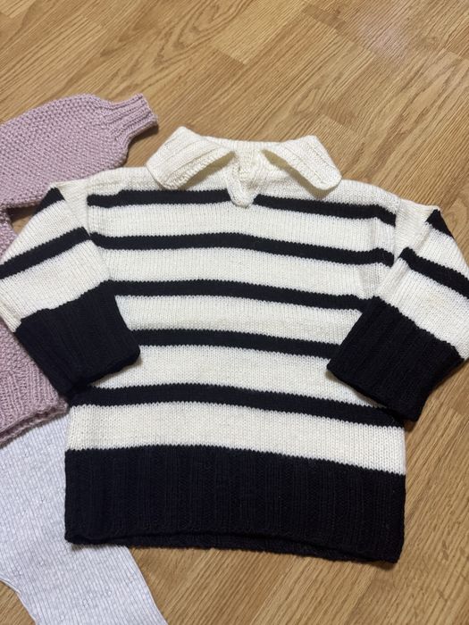 Светри на дівчинку  , 3 роки, вязані , стильні