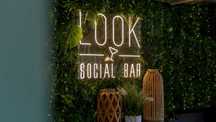 Bar, Look social