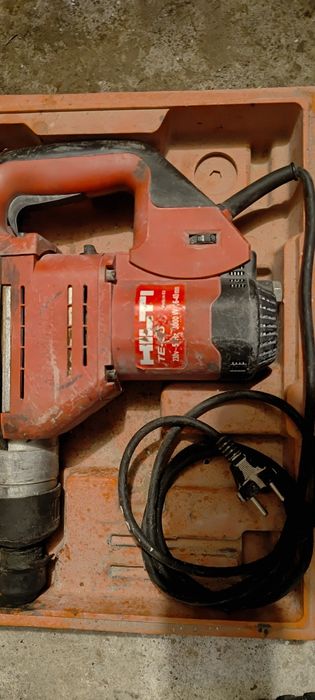 Sprzedam  młotowiertarkę