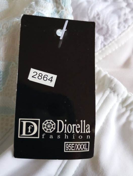 Новий бюстгальтер білий 90D,  95E/XXXL