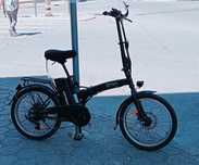 Bicicleta elétrica dobrável