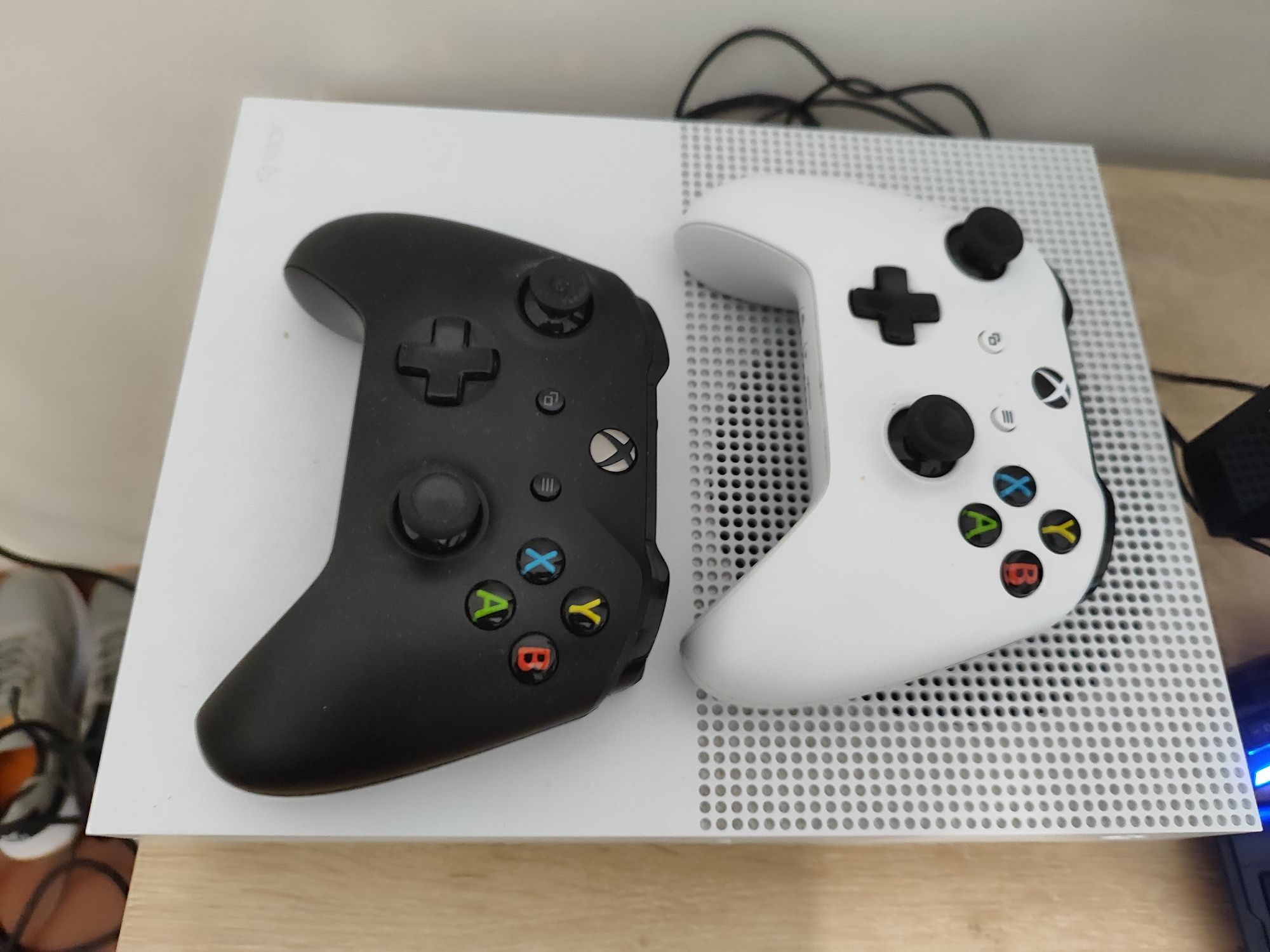 Xbox OnE S 1 terabyte