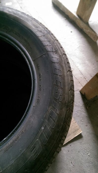 Автошини Bridgestone dueler HP Sport 235 65 R17 108V літні 235/65/17