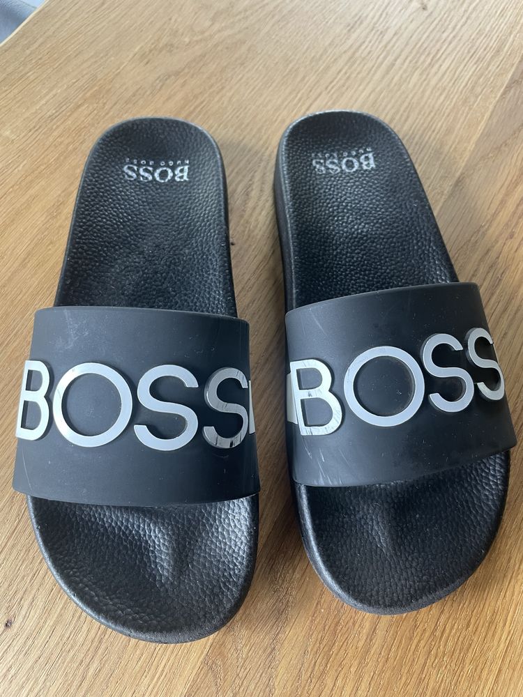 Klapki Hugo Boss roz. 39