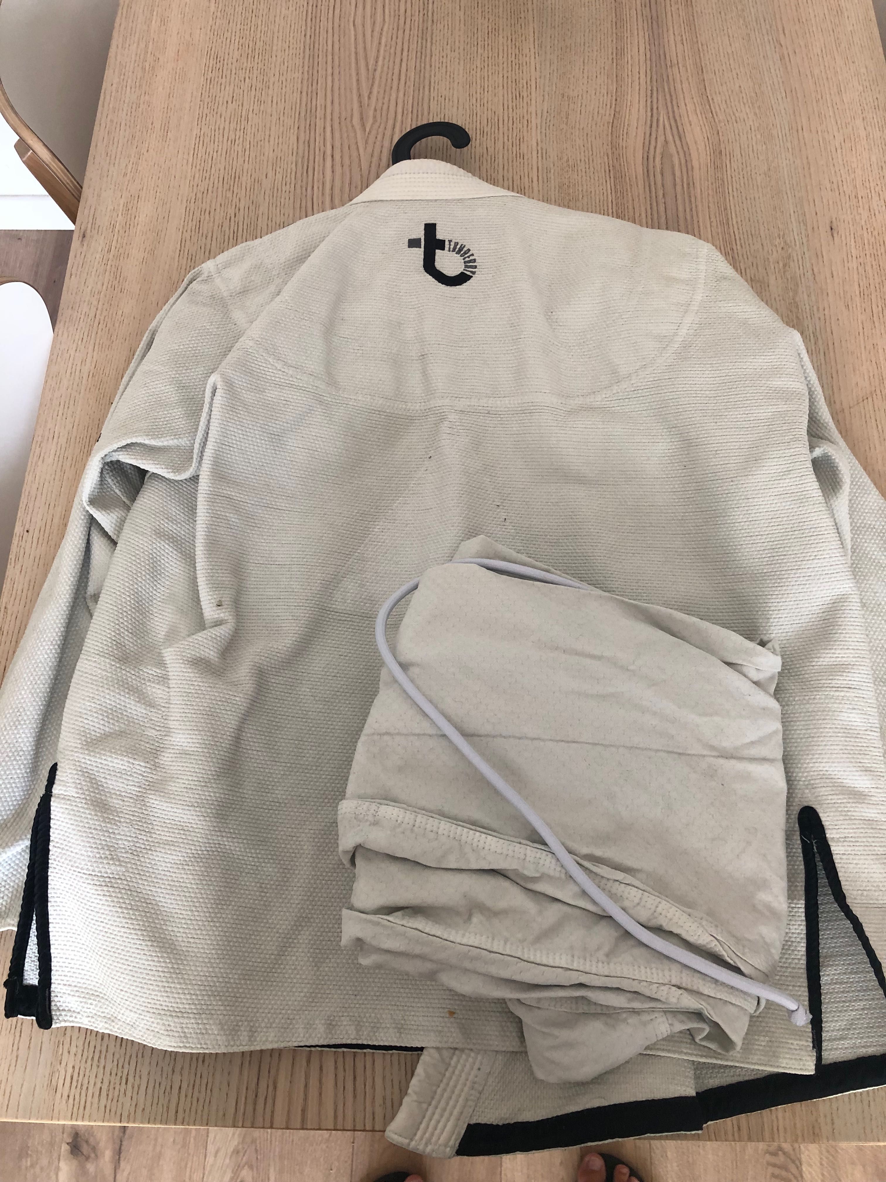 Kimono de jiu-jitsu A2